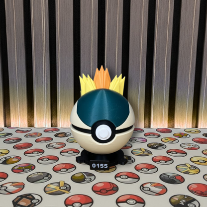 Cyndaquil #155 + Base imantada POKEBALL COLECCIONABLE