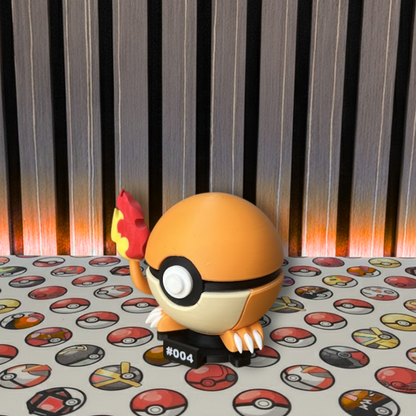 Charmander #004 + Base imantada POKEBALL COLECCIONABLE